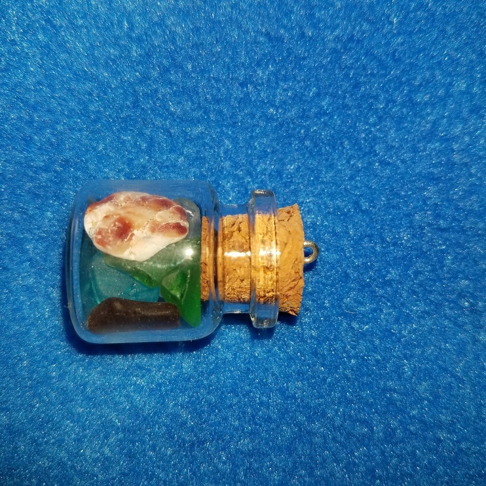 Small sea glass pendant.